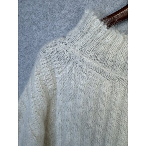 Free People Alpaca Blend Slouchy Oversized Sweater Cream Cowl Neck Fluffy Sz XS - Picture 8 of 16